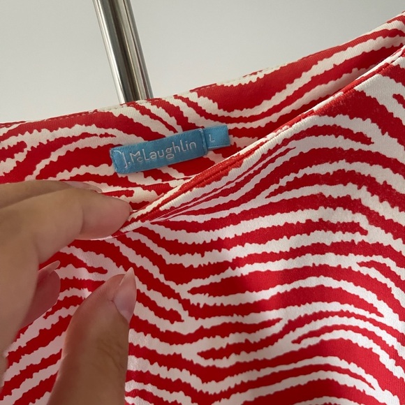 J. McLaughlin | Red Printed Ruched Sleeveless Dress Catalina Cloth Summer Resort - Picture 3 of 5